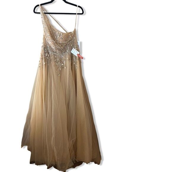 Mac Duggal 11210 gown Nude tulle asymmetrical dress beaded slit $598 New 10 - Picture 8 of 16